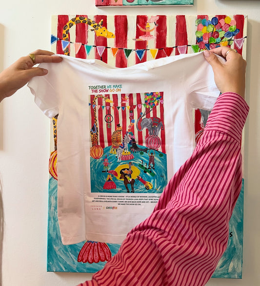 Børne T-shirt med Froeken Lunas farverige Cirkus motiv